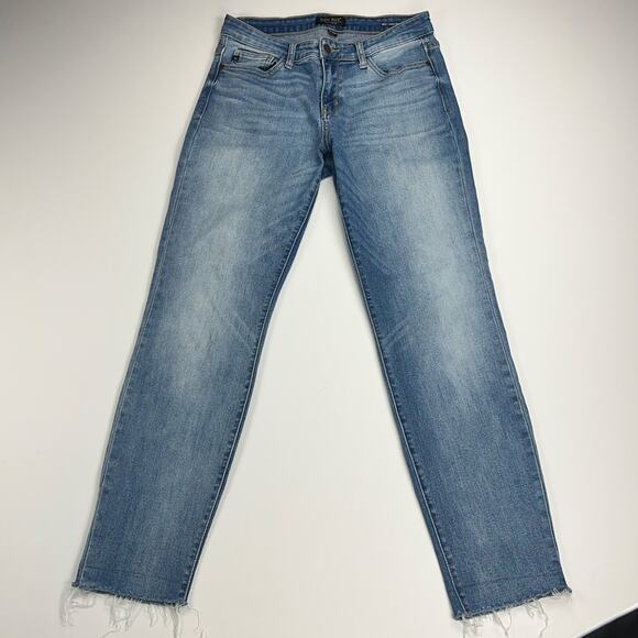 Judy Blue Relaxed Fit Ankle Jeans Raw Hem Mid Rise JB82222 Medium Wash Size 7/28 - Picture 2 of 11